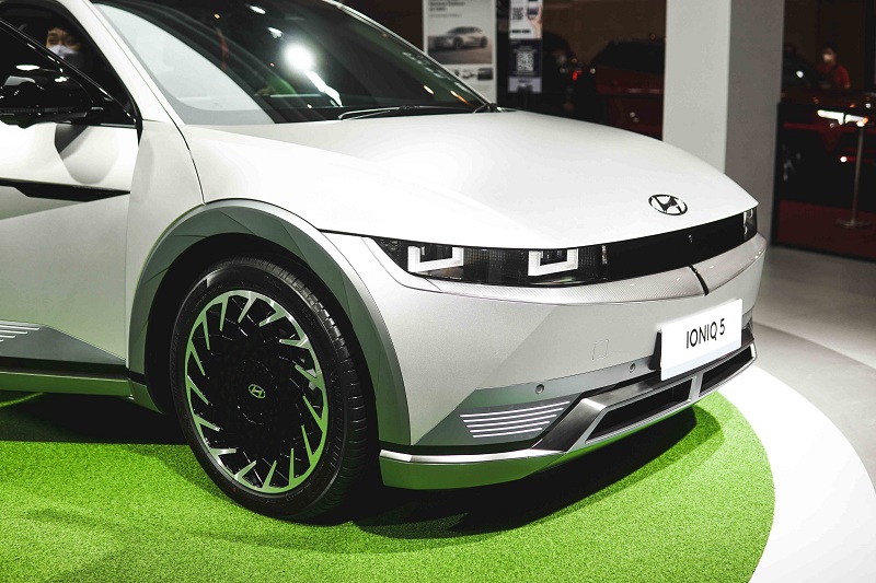 Menilik Keunggulan Hyundai Ioniq 5 SLR sebagai Pionir Hatchback Listrik Modern