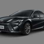 Pesona Toyota Camry HEV Sebagai Sedan Premium Hybrid