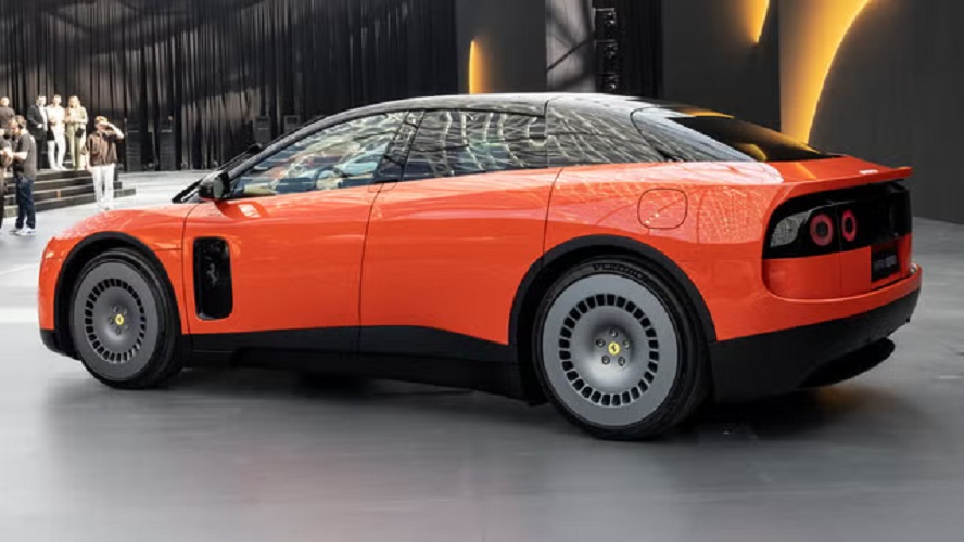 Spesifikasi Mobil Ferrari Luce, EV Ramah Keluarga