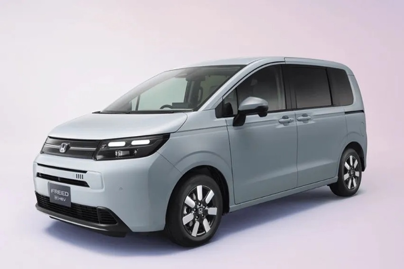 Honda Freed Bekas, MPV  yang  Menawarkan Kabin Lapang