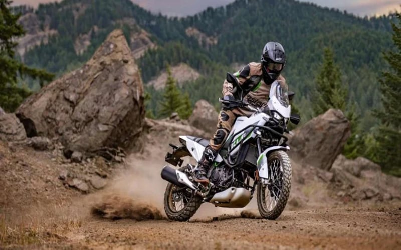 Kawasaki KLE500 SE Tahun 2026 Tawarkan Sensasi Petualangan Baru yang Nyaman