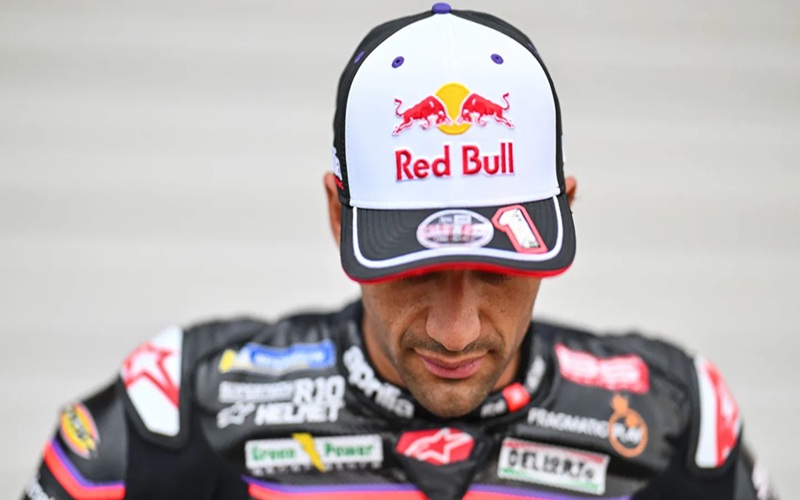 Martin Kena Dua Long Lap Penalty akibat Insiden Karambol di Hongaria
