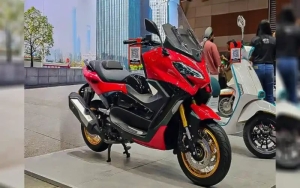 Motor Brixton G400T, Skutik Bongsor Bergaya TMAX yang Curi Perhatian