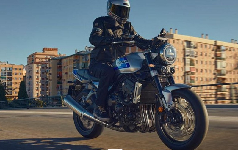 Review Honda CB1000F Moge Retro Klasik Berjiwa Superbike