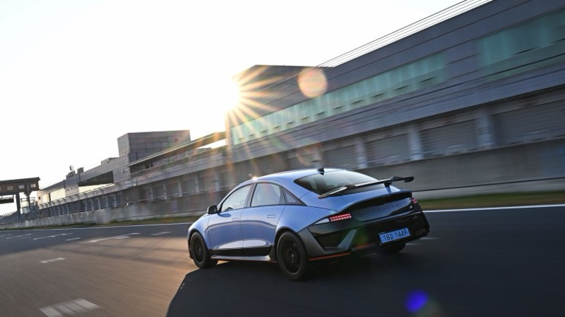 Review Hyundai Ioniq 6 N Lengkap dengan Harga Baru dan Bekas 1